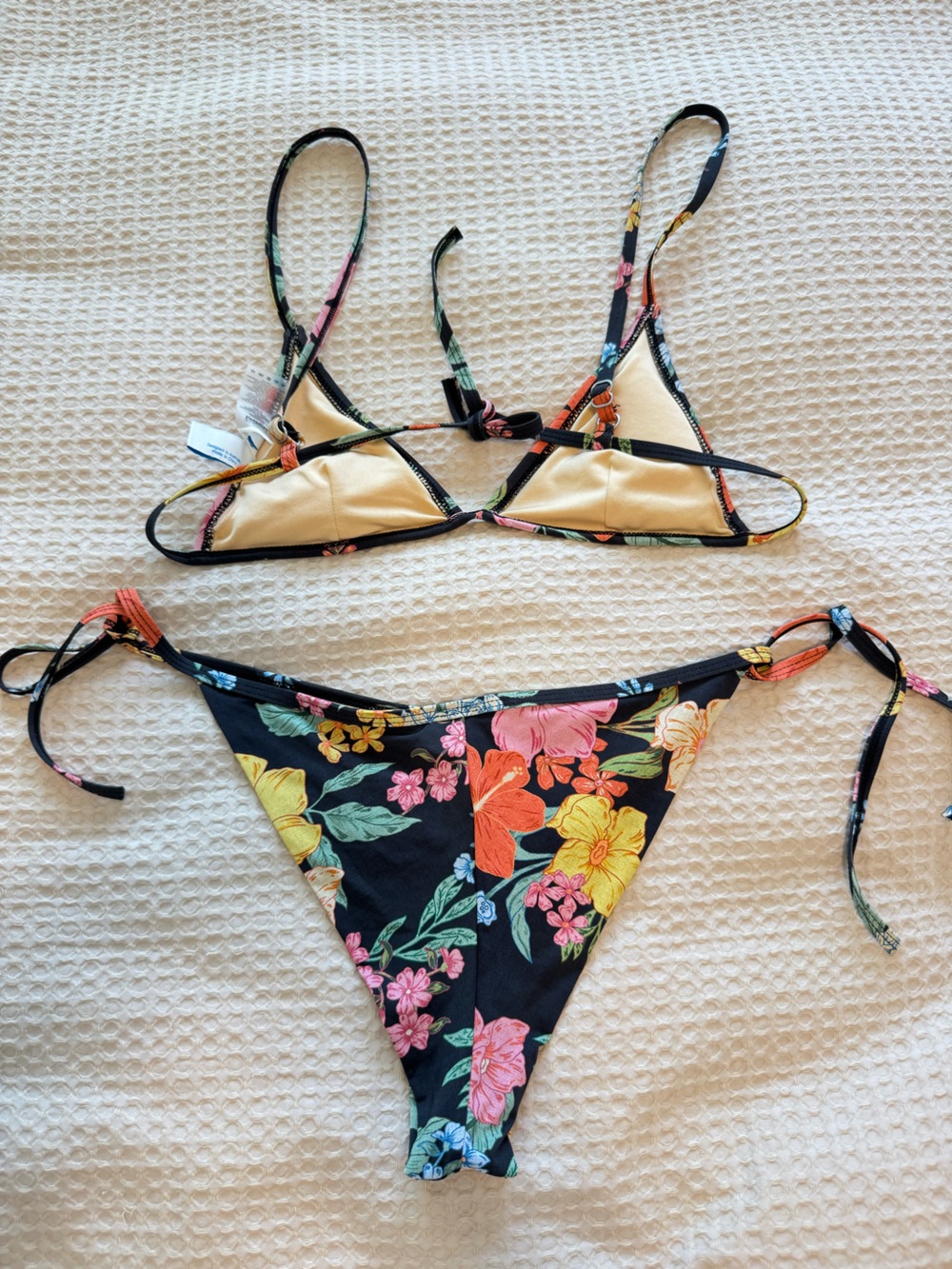 Poolside Paradiso Tropics Skimpy String Tie Bikini - Picture 4 of 8